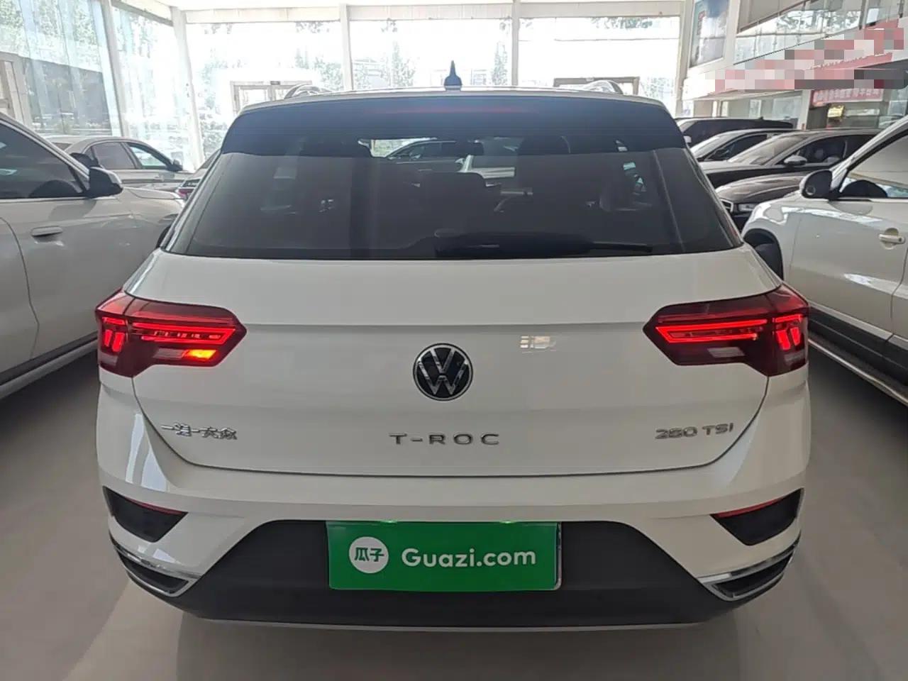 Volkswagen T-ROC 2021 280TSI DSG Two-Wheel Drive Comfort Connect Edition — миниатюра 5