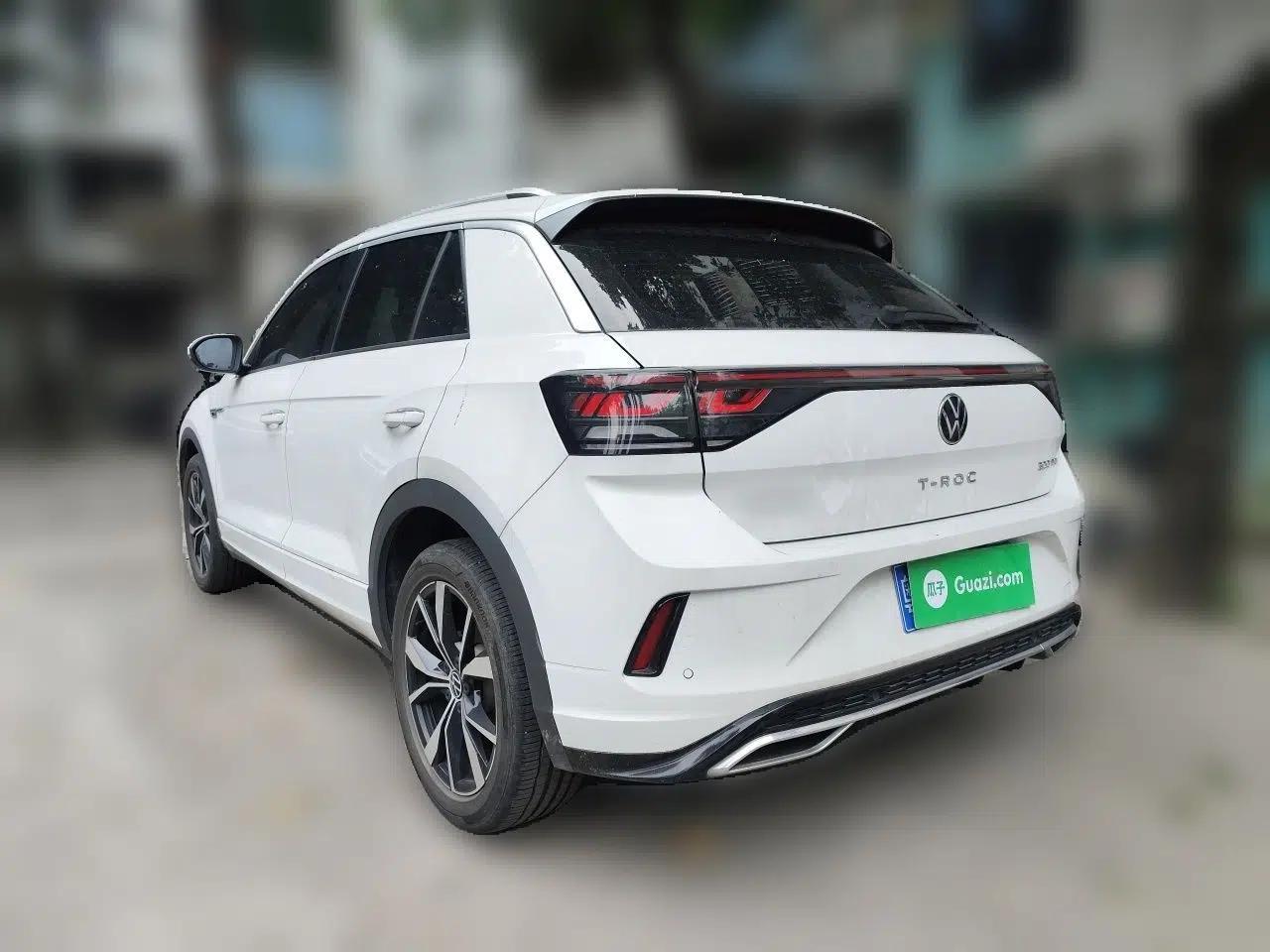 Volkswagen T-ROC 2023 300TSI DSG Two-Wheel-Drive Chen Guang Edition — миниатюра 4