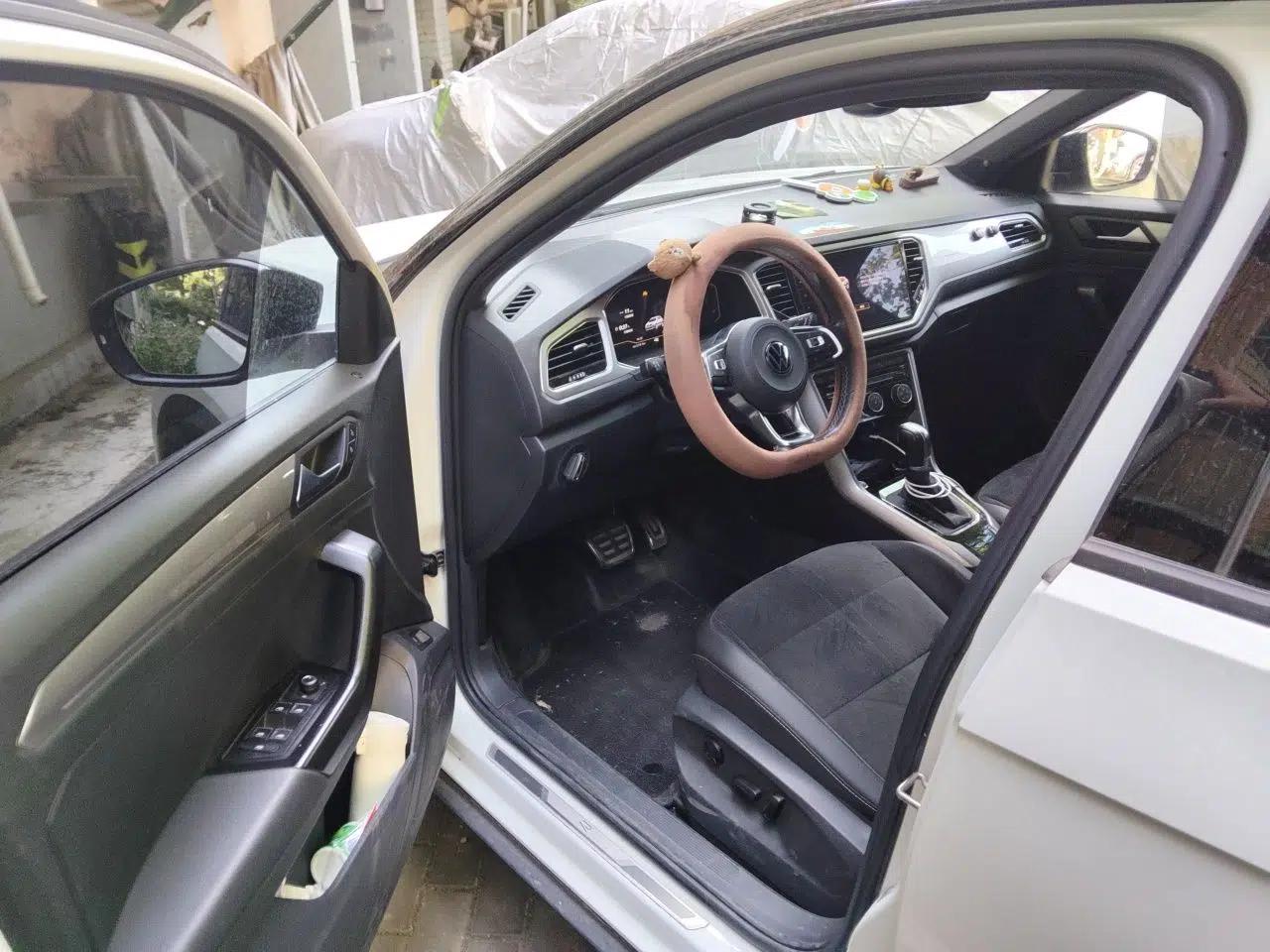 Volkswagen T-ROC 2022 280TSI DSG Two-Wheel Drive R-Line Pro PLUS — миниатюра 17