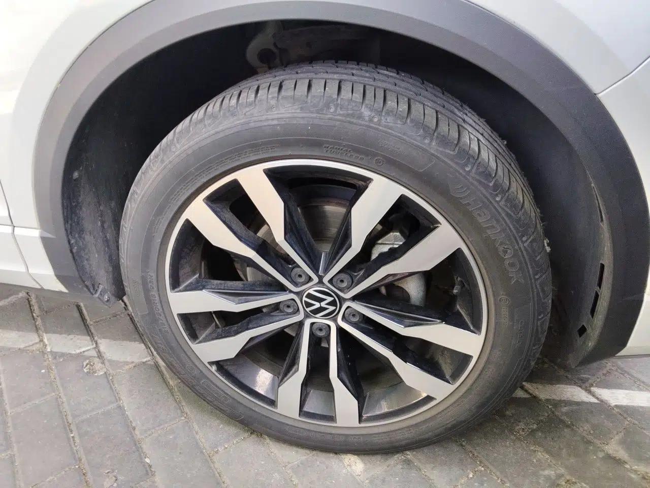 Volkswagen T-ROC 2022 280TSI DSG Two-Wheel Drive R-Line Pro PLUS — миниатюра 8
