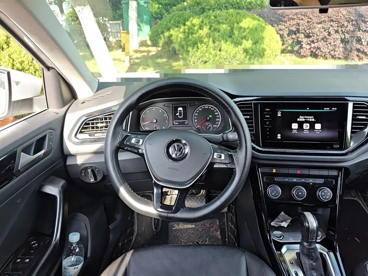 Volkswagen T-ROC 2018 280TSI DSG Two-Wheel-Drive Comfort Version China V Standard — миниатюра 11