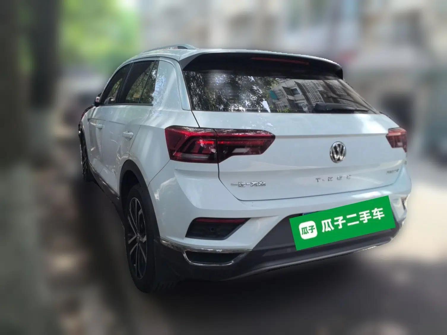Volkswagen T-ROC 2020 280TSI DSG Two-Wheel Drive Comfort Version — миниатюра 4