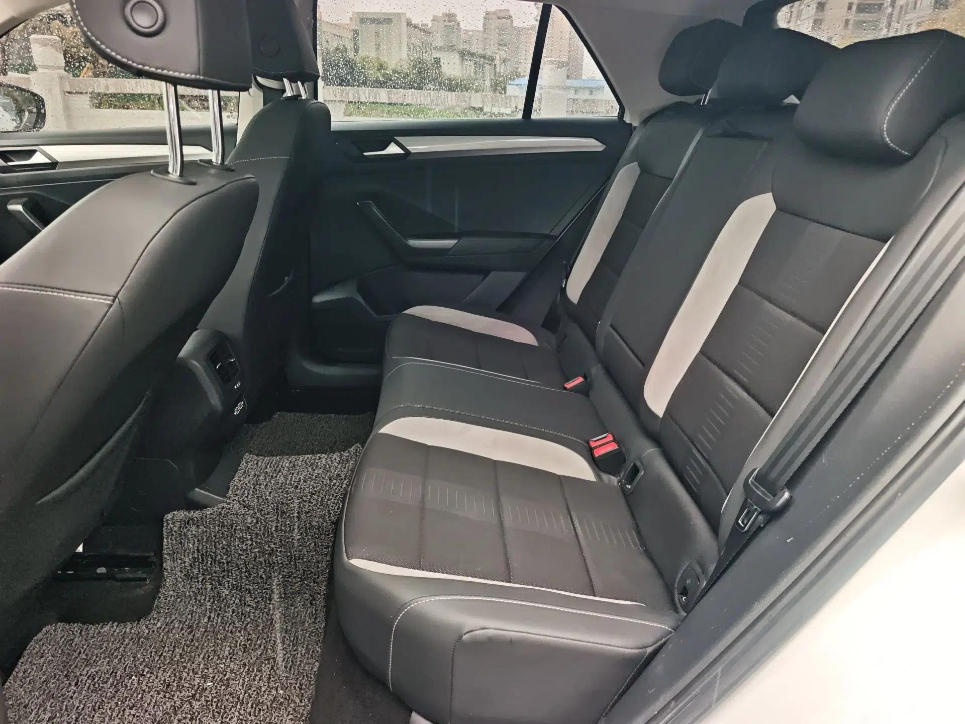 Volkswagen T-ROC 2022 280TSI DSG Two-Wheel Drive Elite PLUS — миниатюра 20