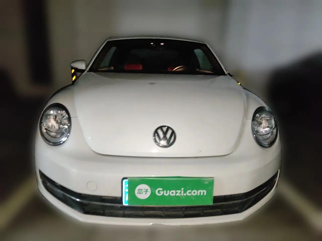 Volkswagen Beetle 2014 1.4TSI Fashion Edition — миниатюра 2
