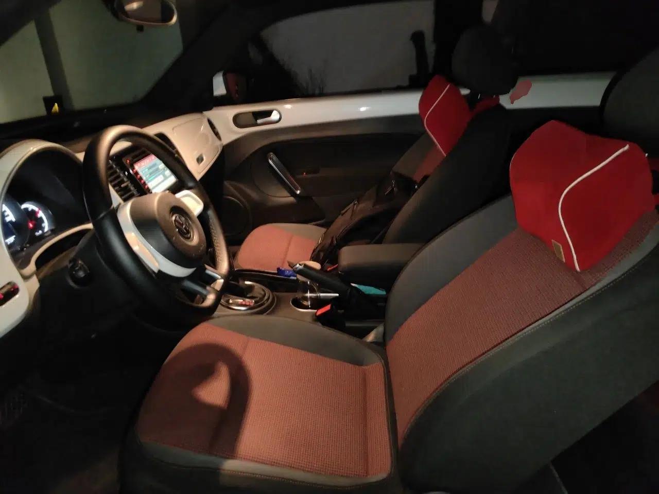 Volkswagen Beetle 2014 1.4TSI Fashion Edition — миниатюра 16