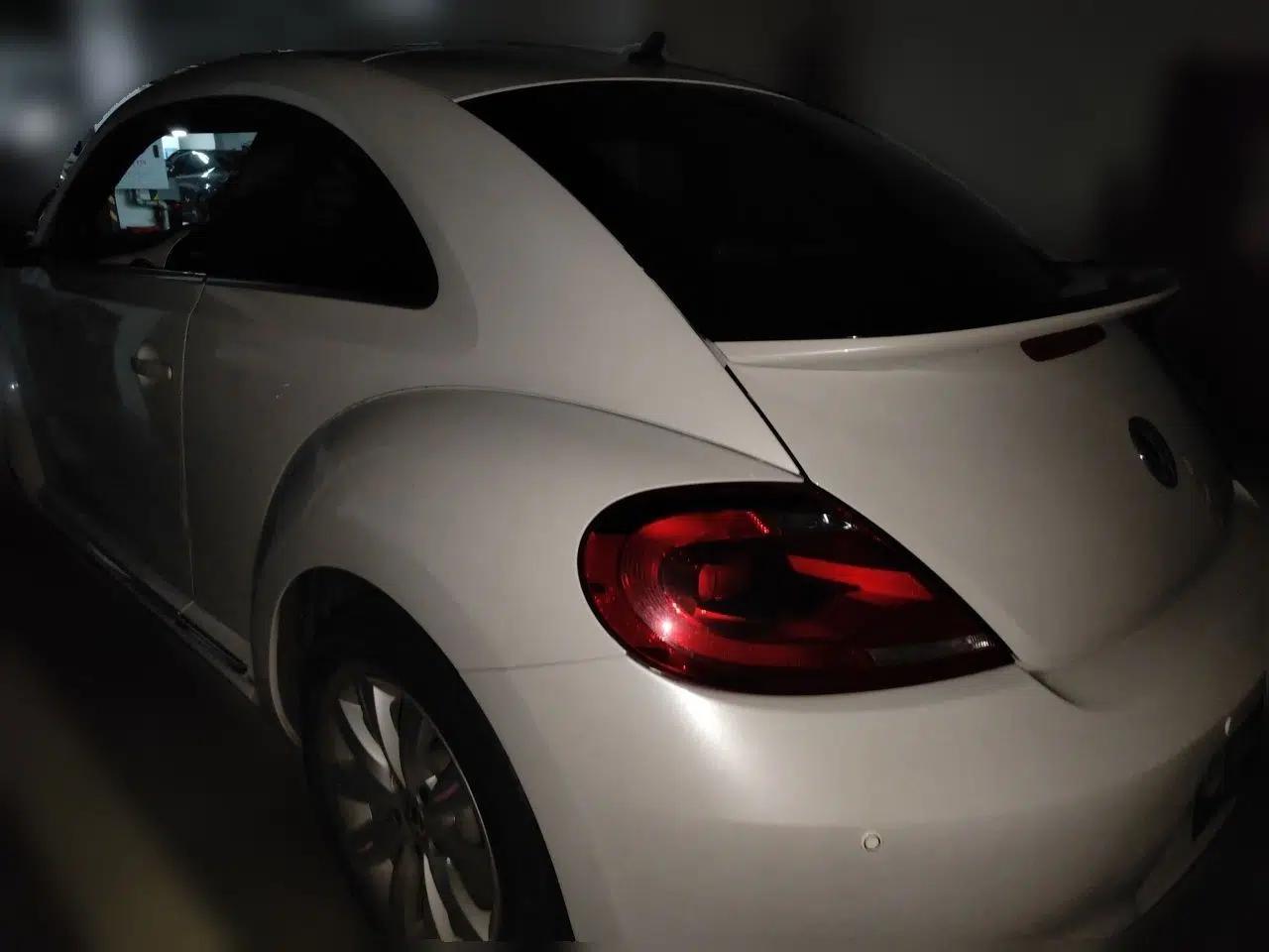 Volkswagen Beetle 2014 1.4TSI Fashion Edition — миниатюра 4