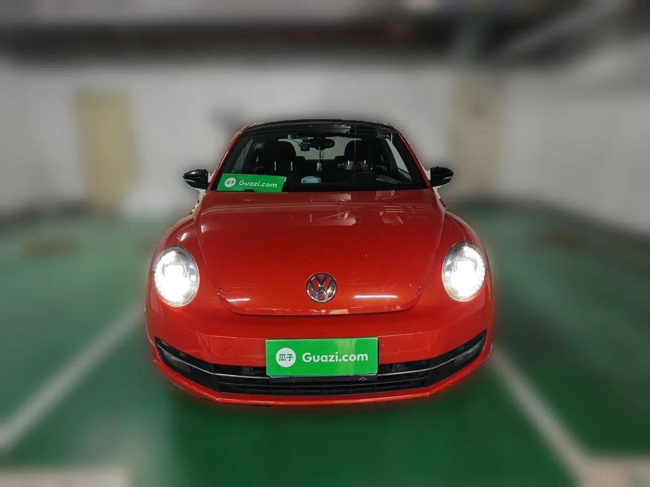 Volkswagen Beetle 2016 180TSI Club Edition — миниатюра 2