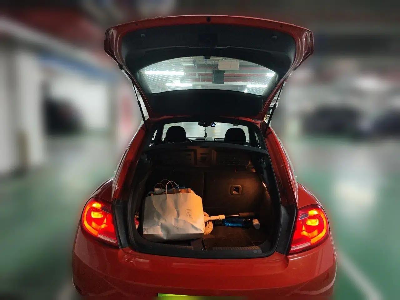 Volkswagen Beetle 2016 180TSI Club Edition — миниатюра 20