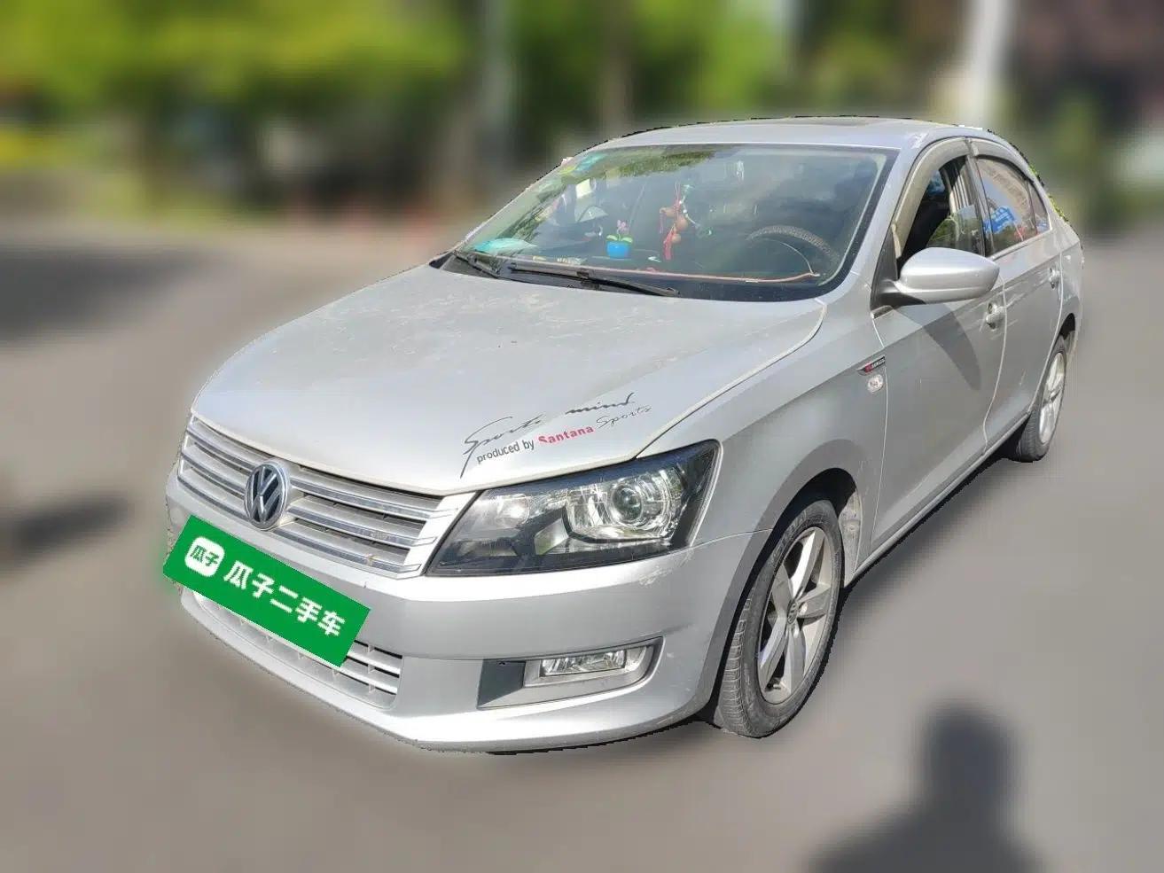Volkswagen Santana 2015 1.6L Manual Comfort Edition — миниатюра 1