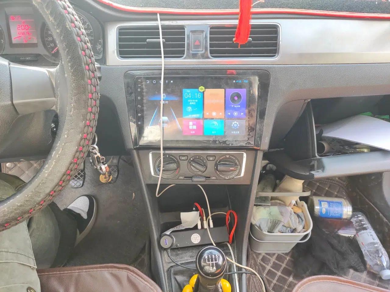Volkswagen Santana 2015 1.6L Manual Comfort Edition — миниатюра 14