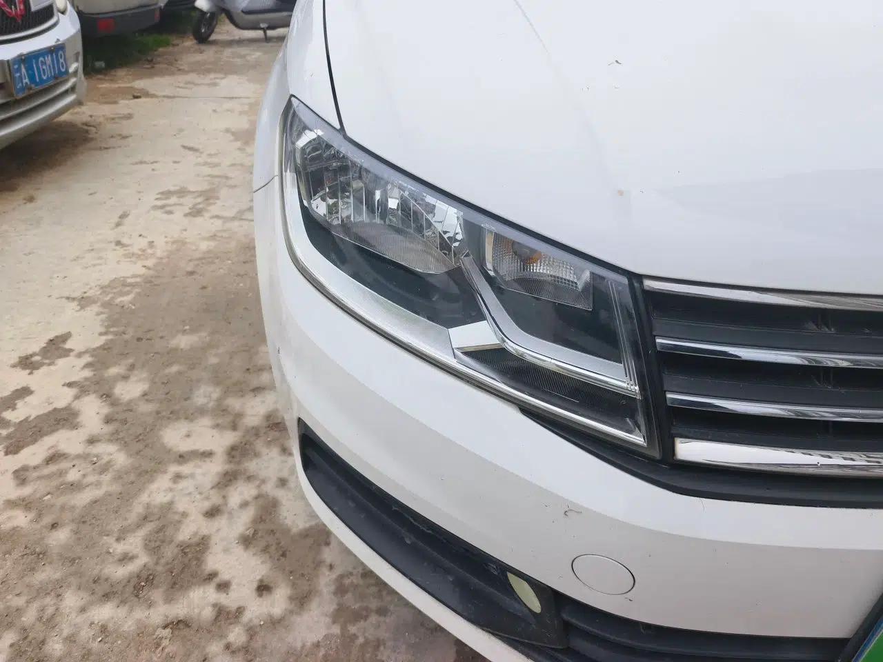 Volkswagen Santana 2016 1.6L Manual Fashion Edition — миниатюра 7