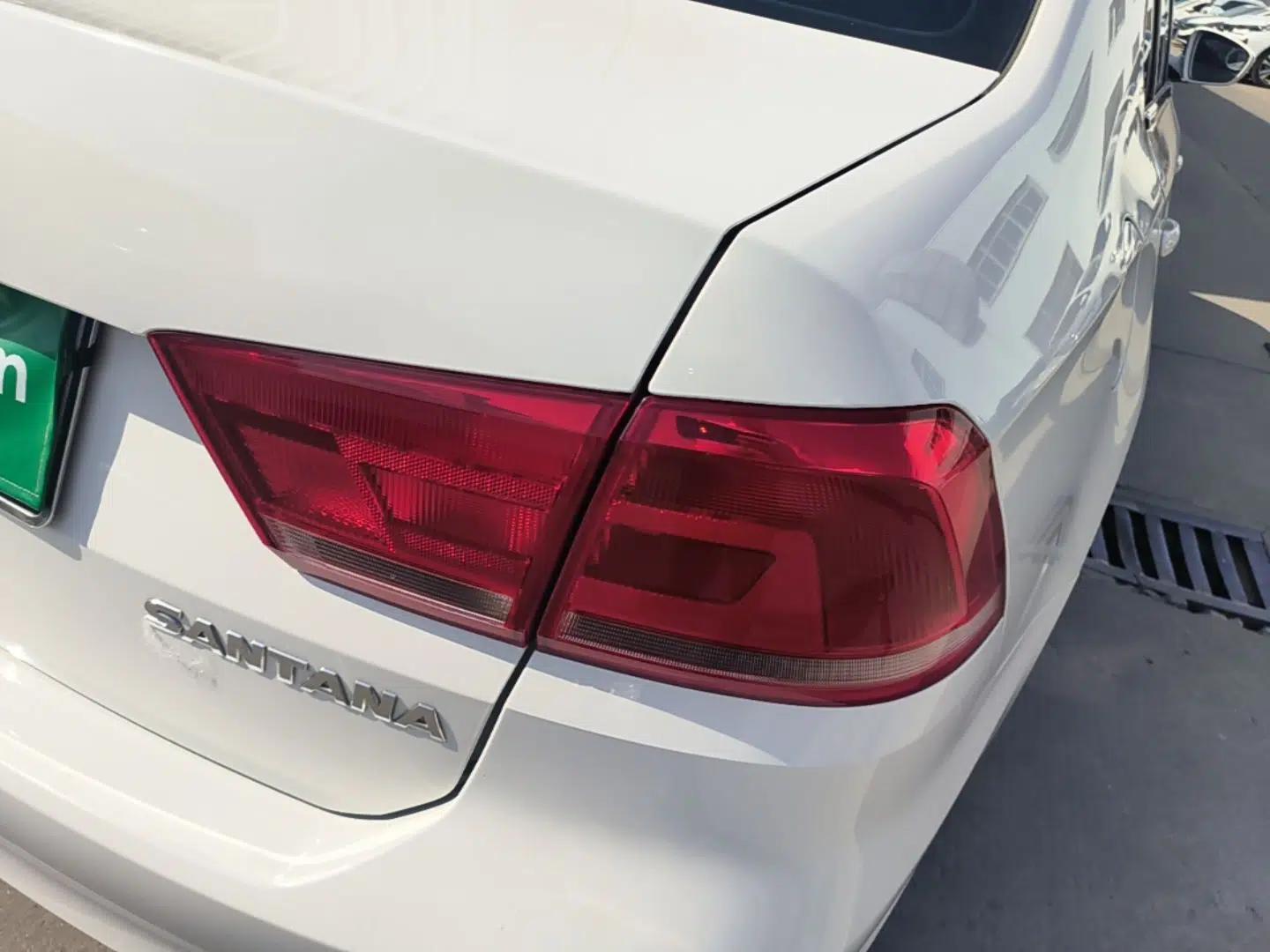 Volkswagen Santana 2015 1.4L Manual Fashion Edition — миниатюра 7