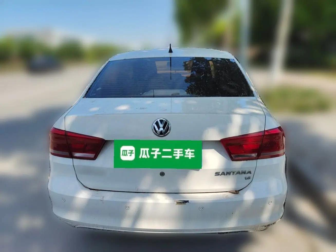 Volkswagen Santana 2013 1.6L Manual Fashion Edition — миниатюра 5
