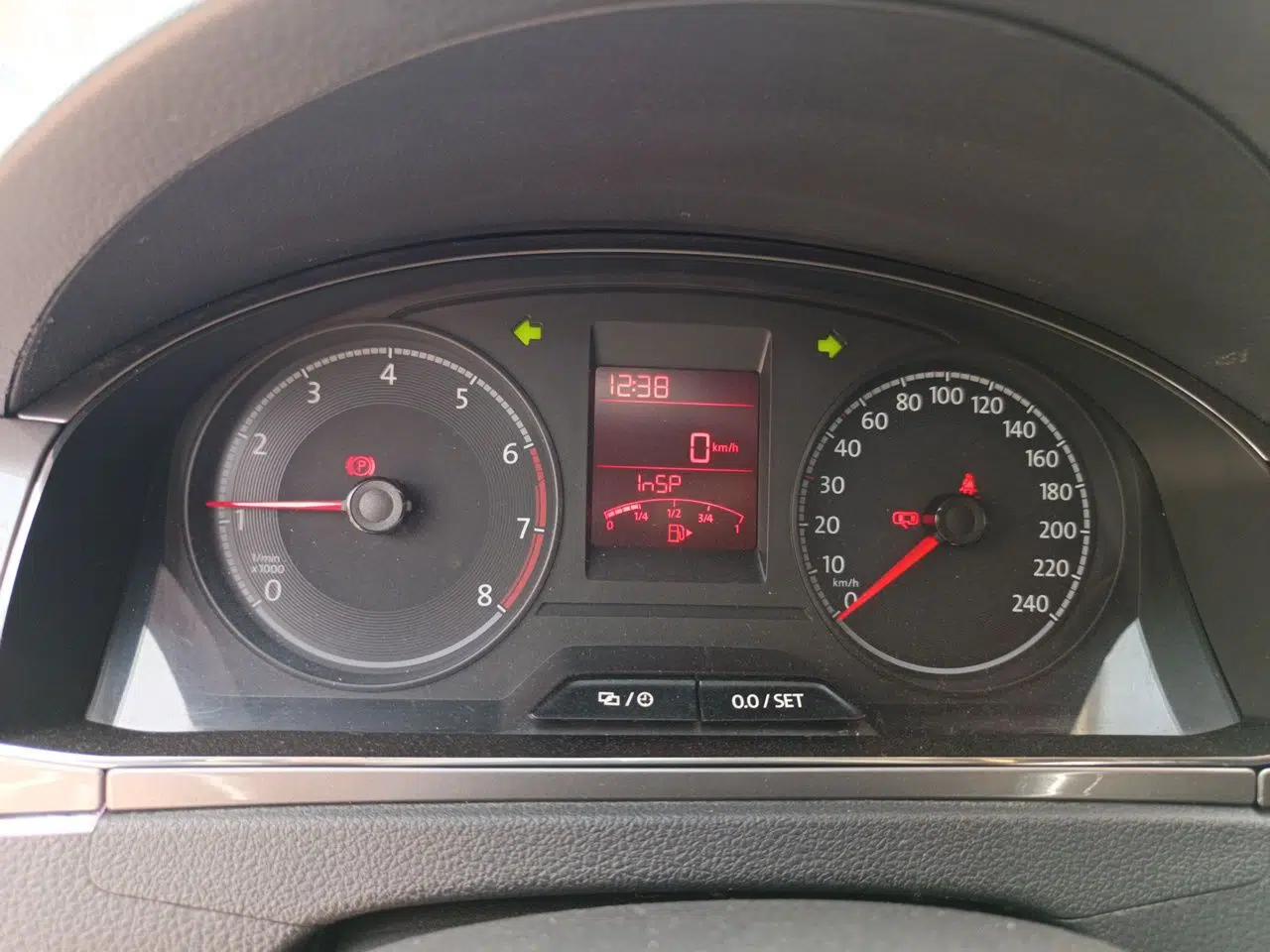 Volkswagen Santana 2016 1.6L Manual Comfort Edition — миниатюра 12