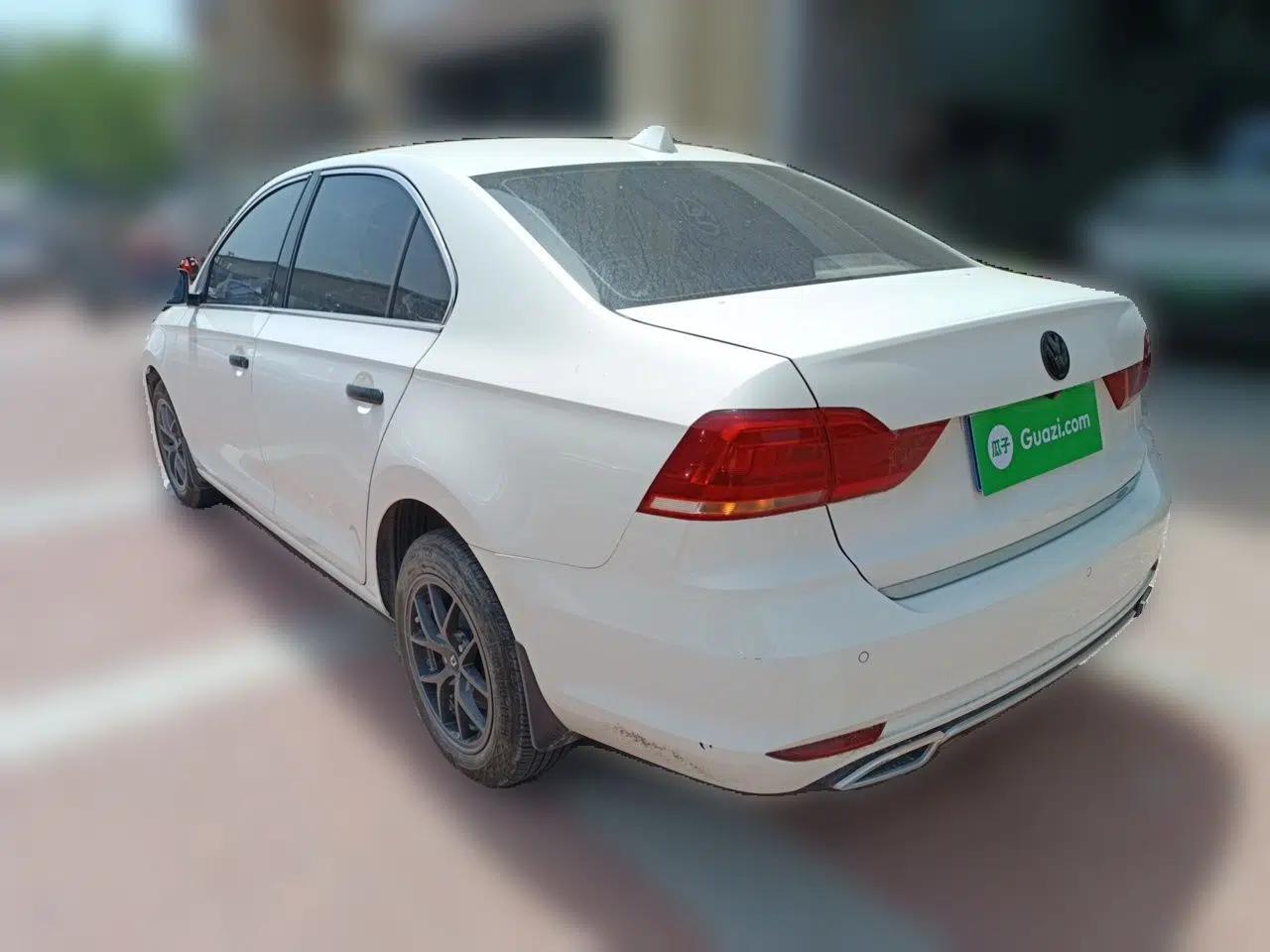 Volkswagen Santana 2016 1.6L Manual Comfort Edition — миниатюра 4