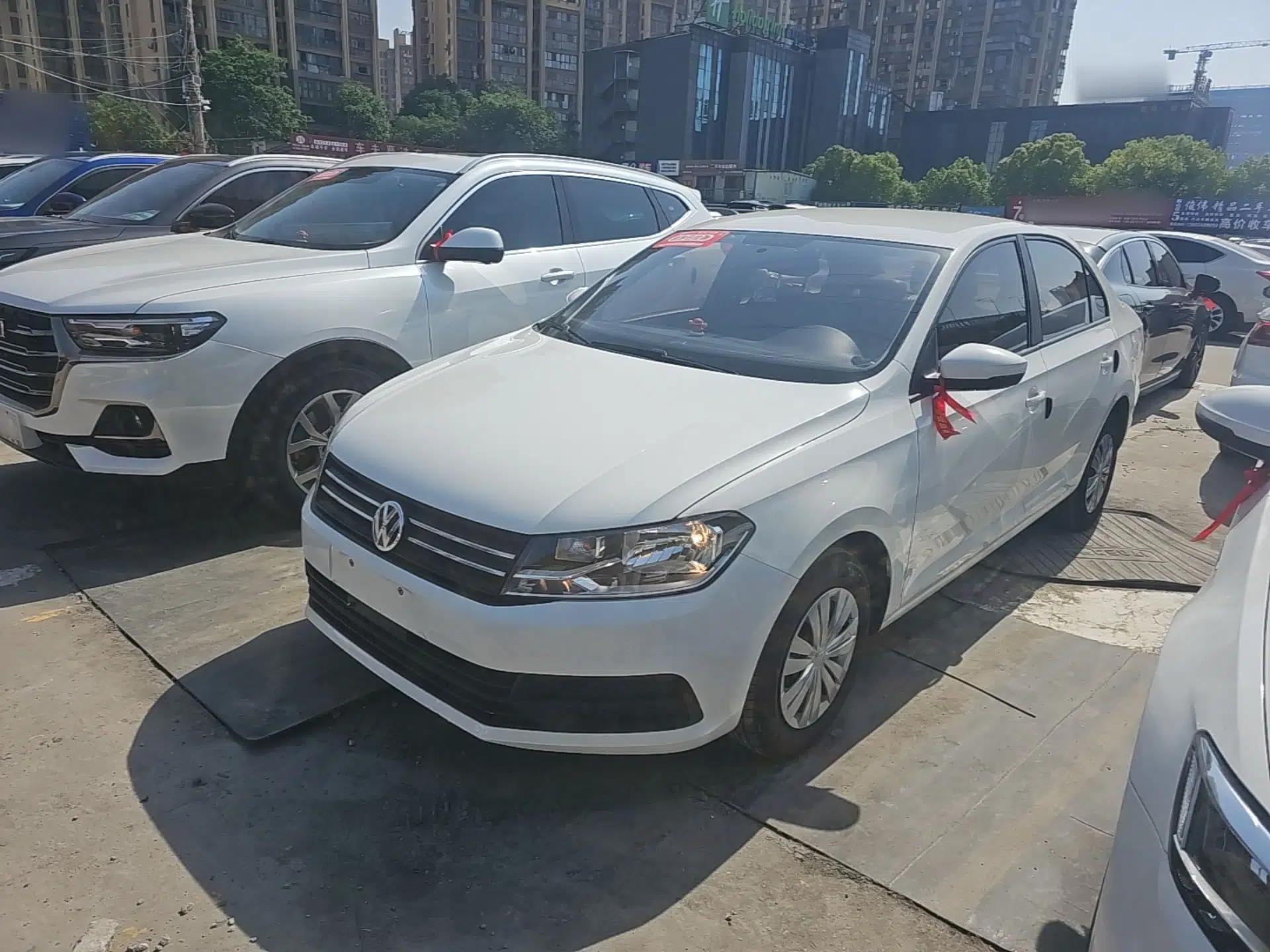 Volkswagen Santana 2019 1.5L Automatic Fashion Edition China VI — миниатюра 1