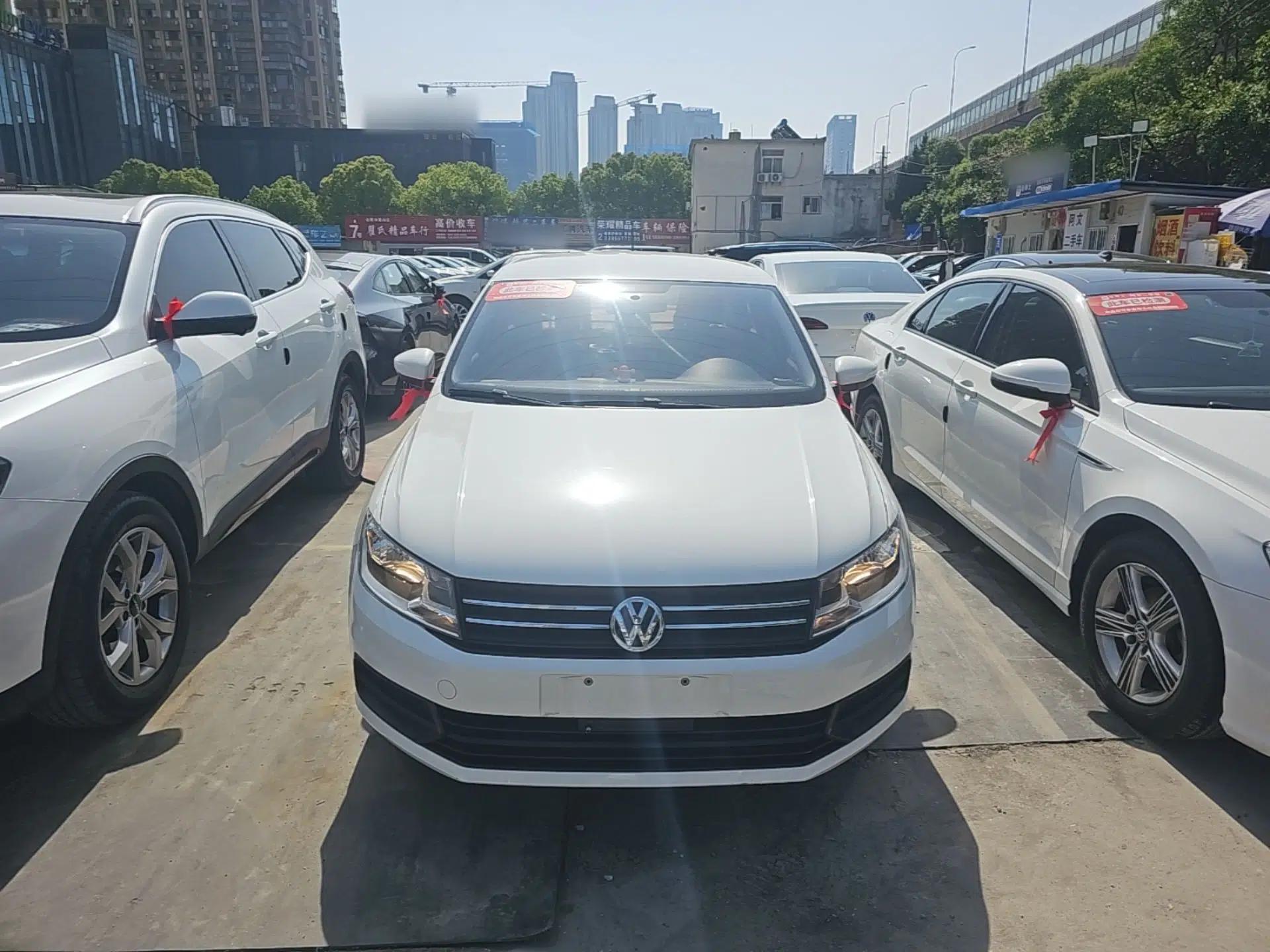 Volkswagen Santana 2019 1.5L Automatic Fashion Edition China VI — миниатюра 2