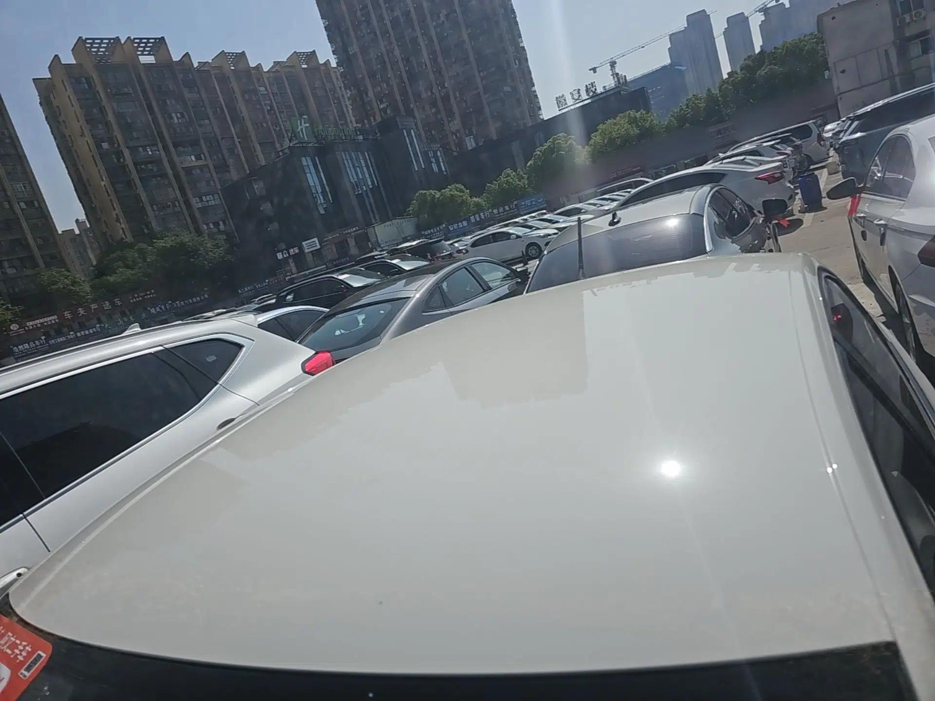Volkswagen Santana 2019 1.5L Automatic Fashion Edition China VI — миниатюра 11