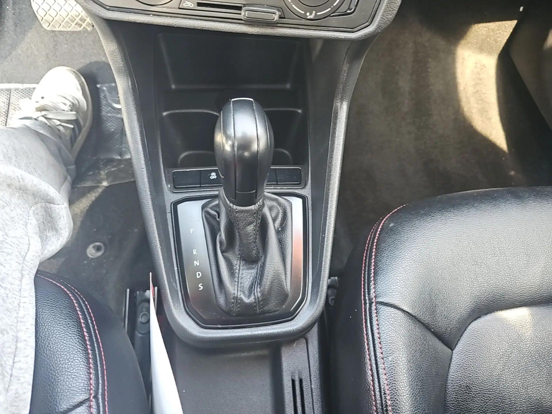 Volkswagen Santana 2019 1.5L Automatic Fashion Edition China VI — миниатюра 17