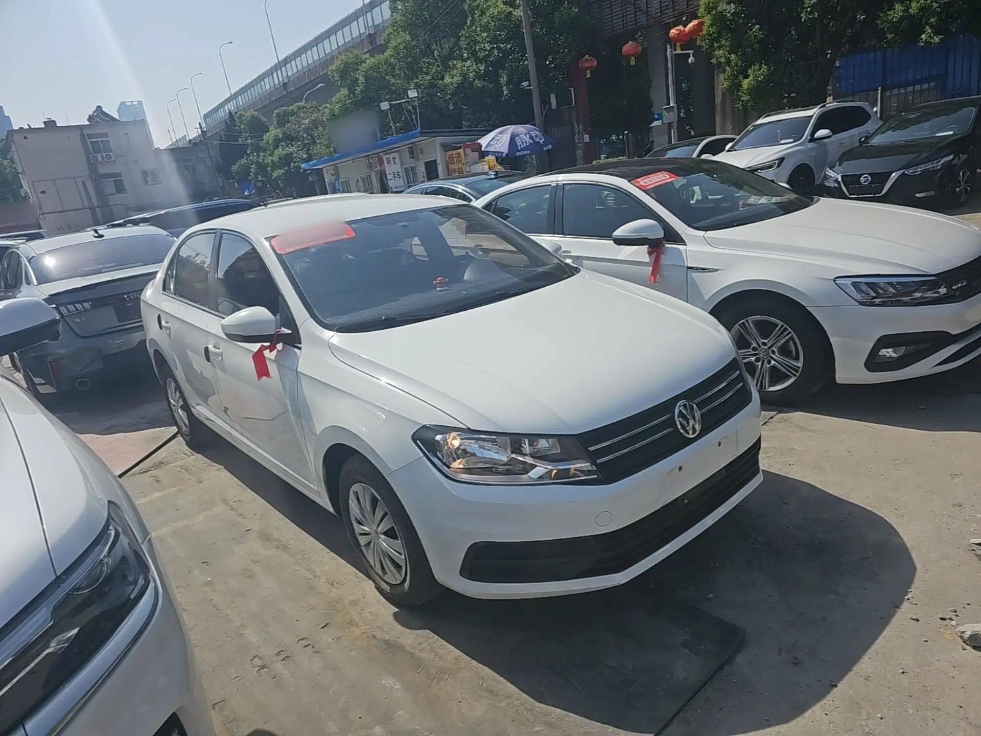 Volkswagen Santana 2019 1.5L Automatic Fashion Edition China VI — миниатюра 3