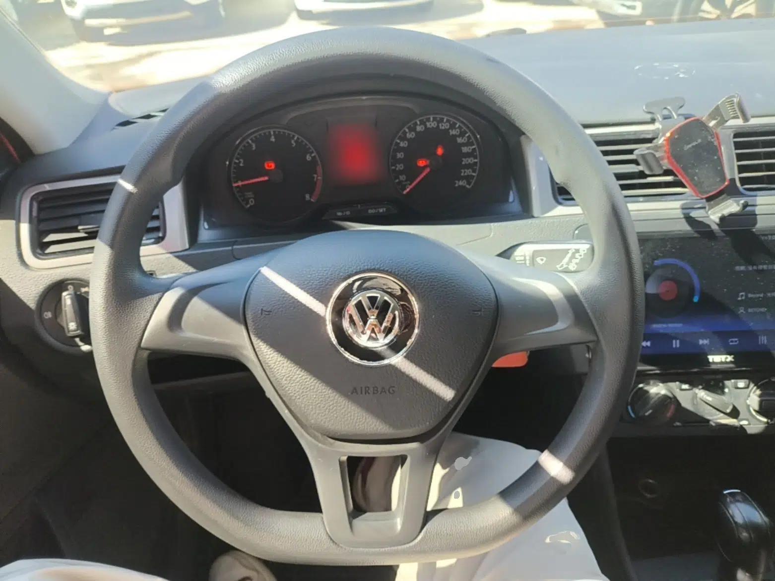 Volkswagen Santana 2015 Haval H6 1.6L Automatic Luxury Model — миниатюра 13