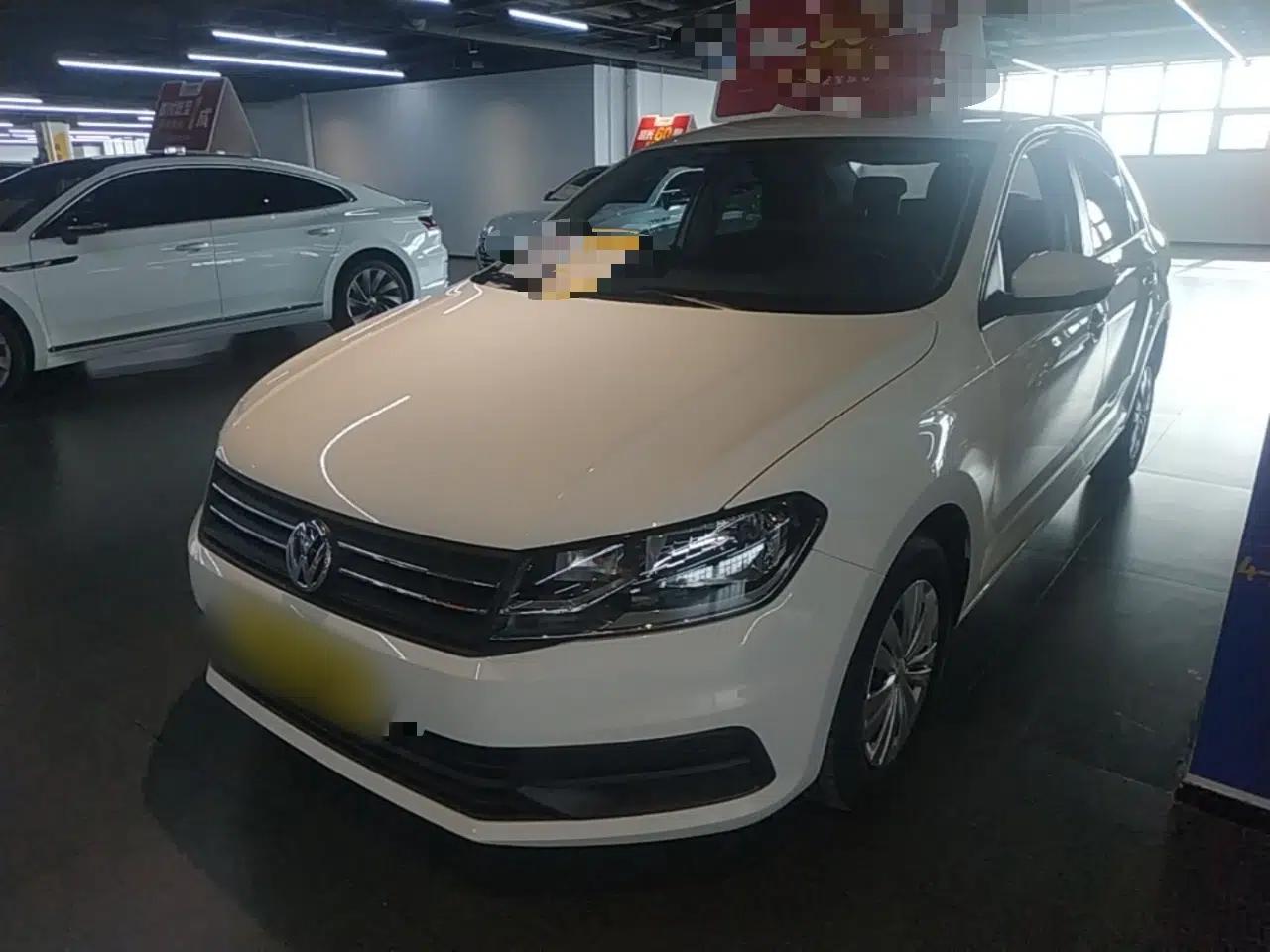 Volkswagen Santana 2021 1.5L Automatic Fashion Edition — миниатюра 1