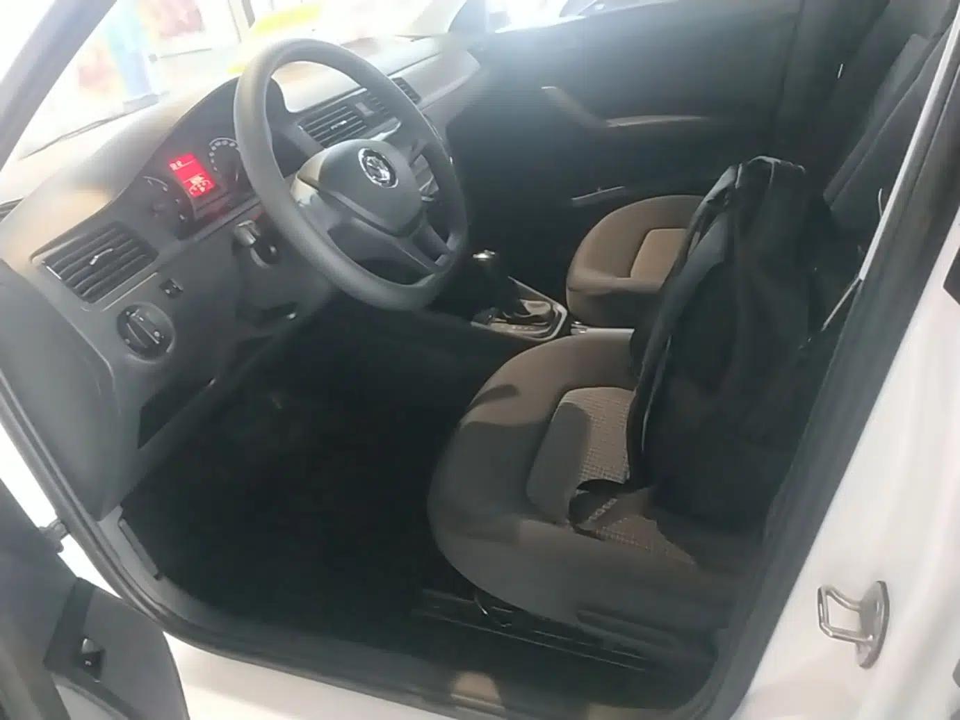 Volkswagen Santana 2021 1.5L Automatic Fashion Edition — миниатюра 18