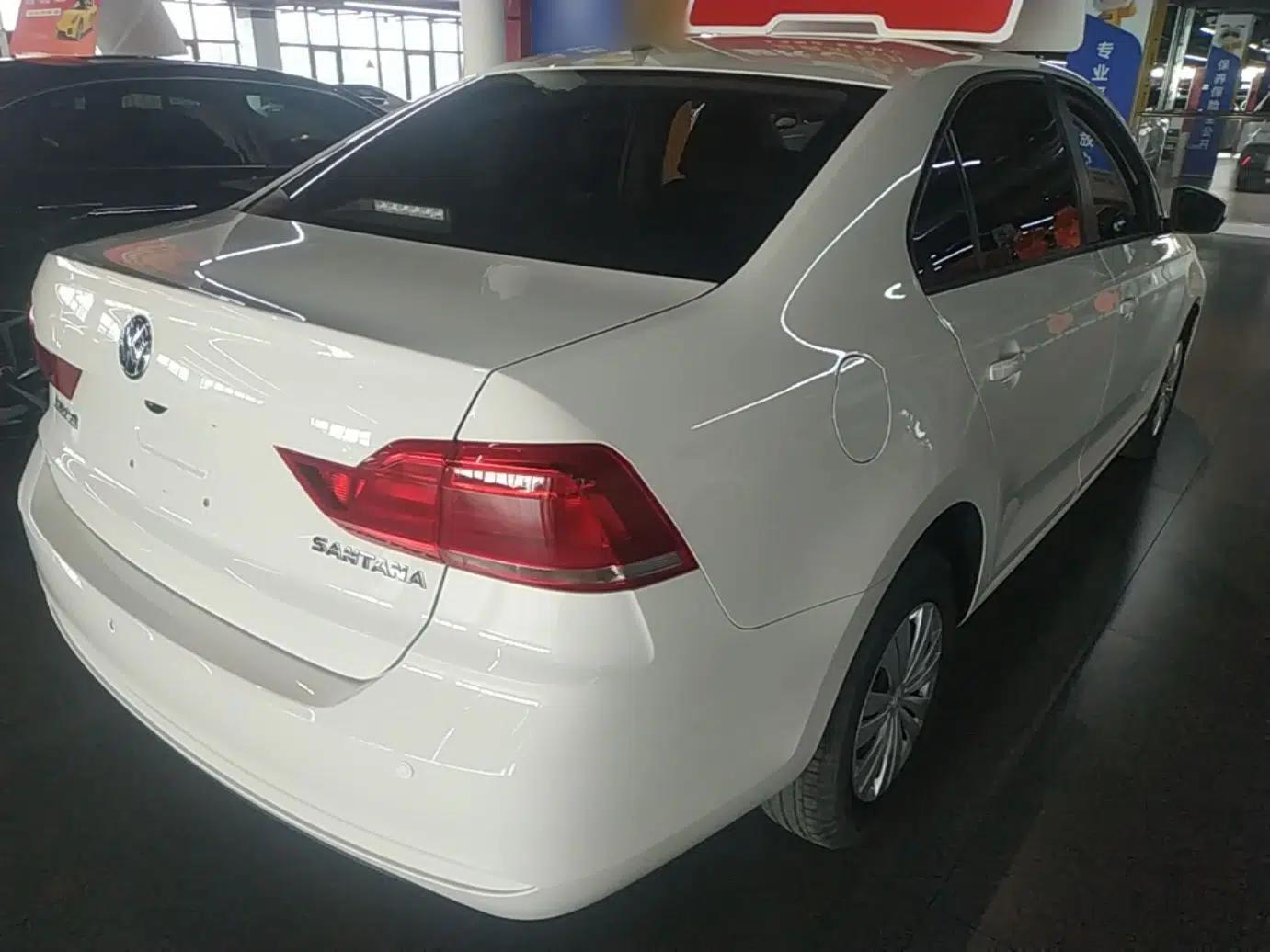 Volkswagen Santana 2021 1.5L Automatic Fashion Edition — миниатюра 6