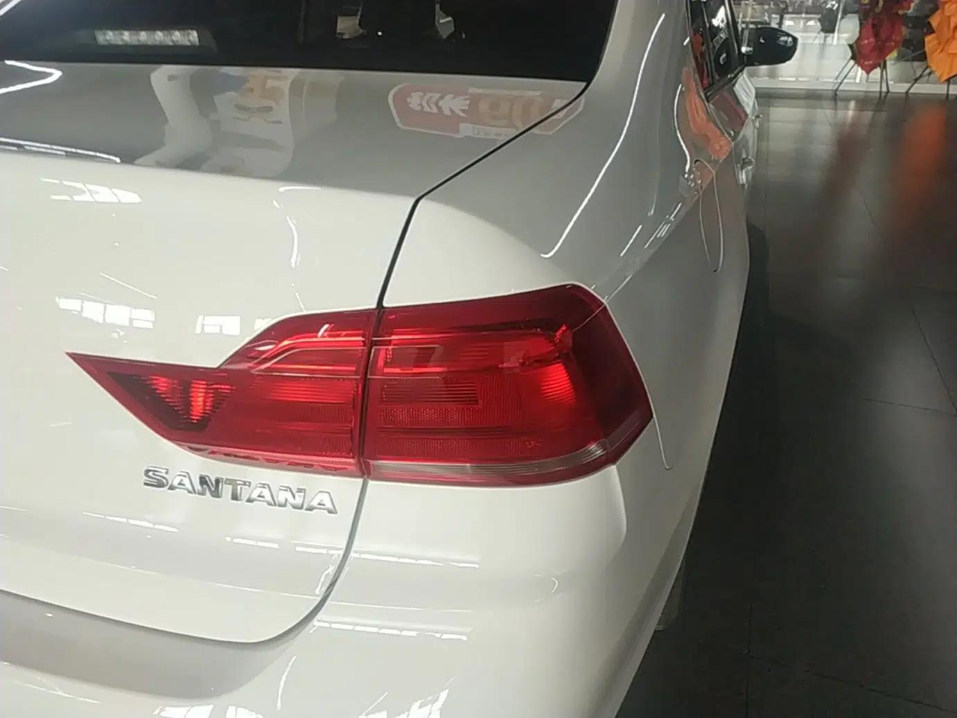Volkswagen Santana 2021 1.5L Automatic Fashion Edition — миниатюра 7