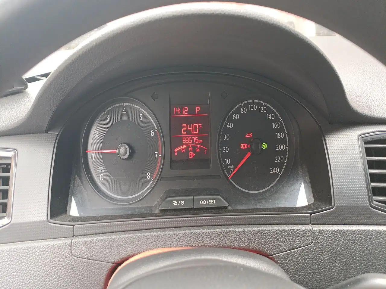 Volkswagen Santana 2019 1.5L Automatic Fashion Edition China V Standard — миниатюра 12