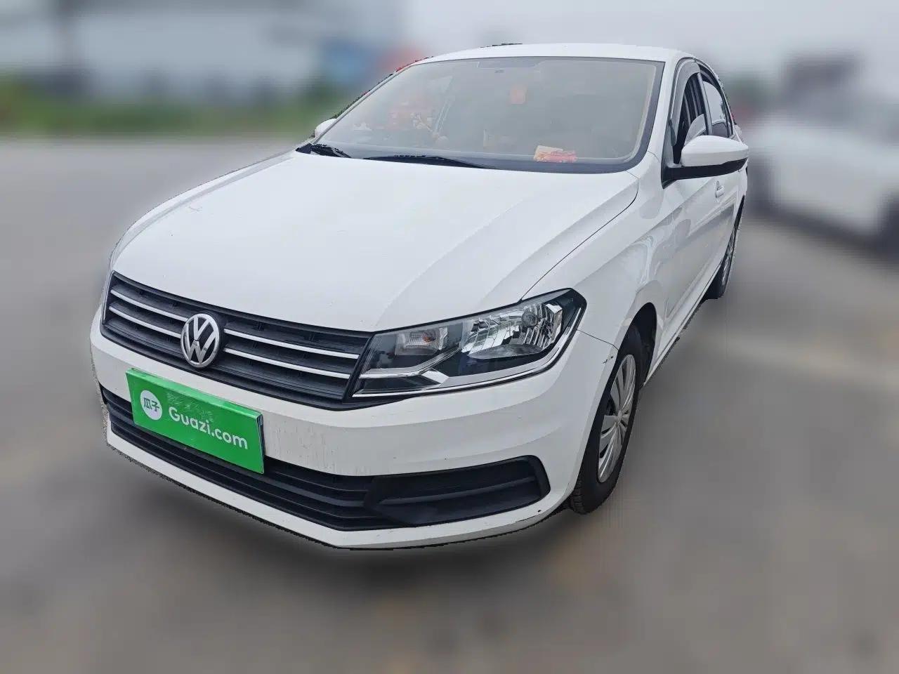 Volkswagen Santana 2021 1.5L Automatic Fashion Edition — миниатюра 1