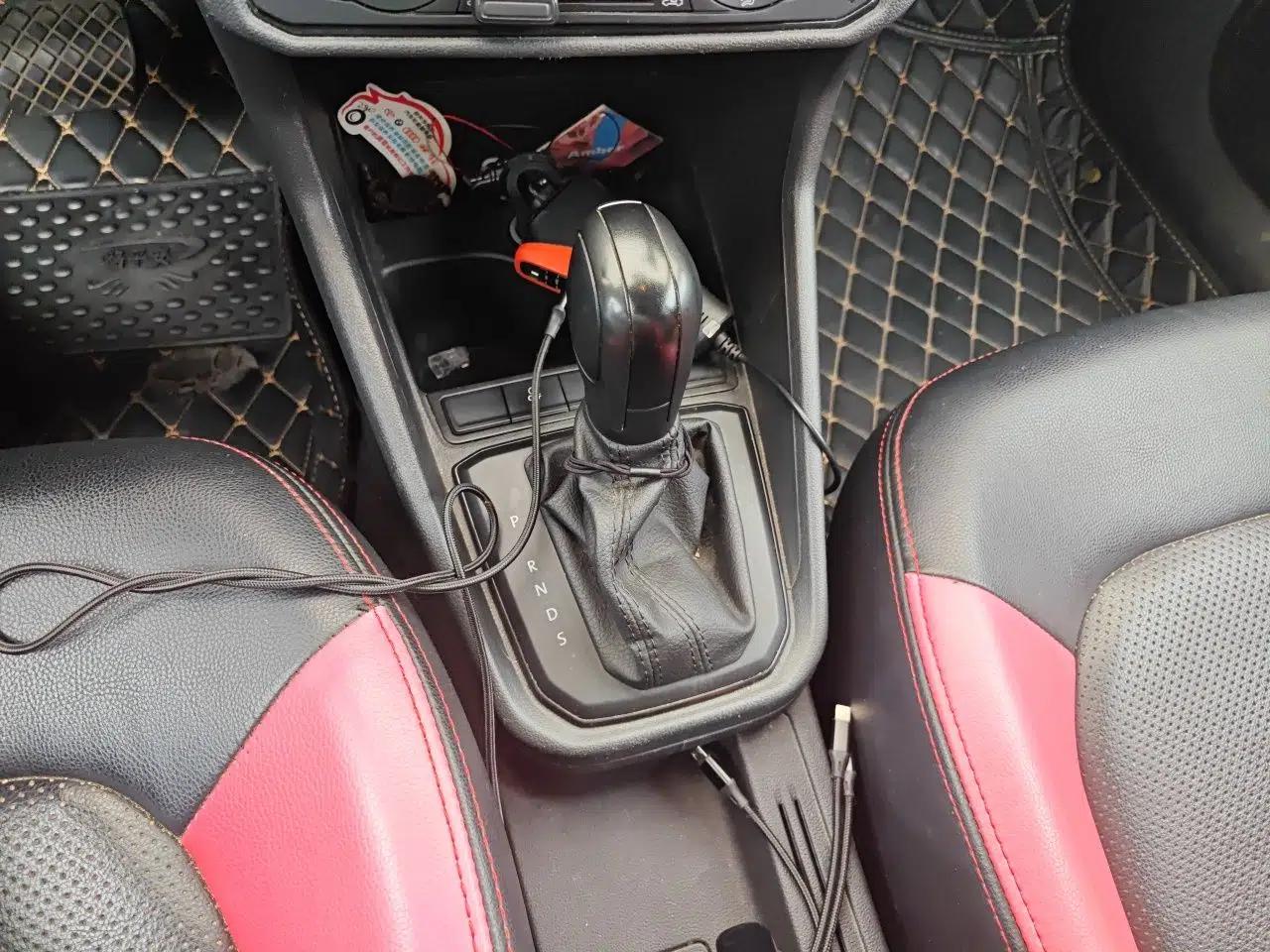 Volkswagen Santana 2021 1.5L Automatic Fashion Edition — миниатюра 15