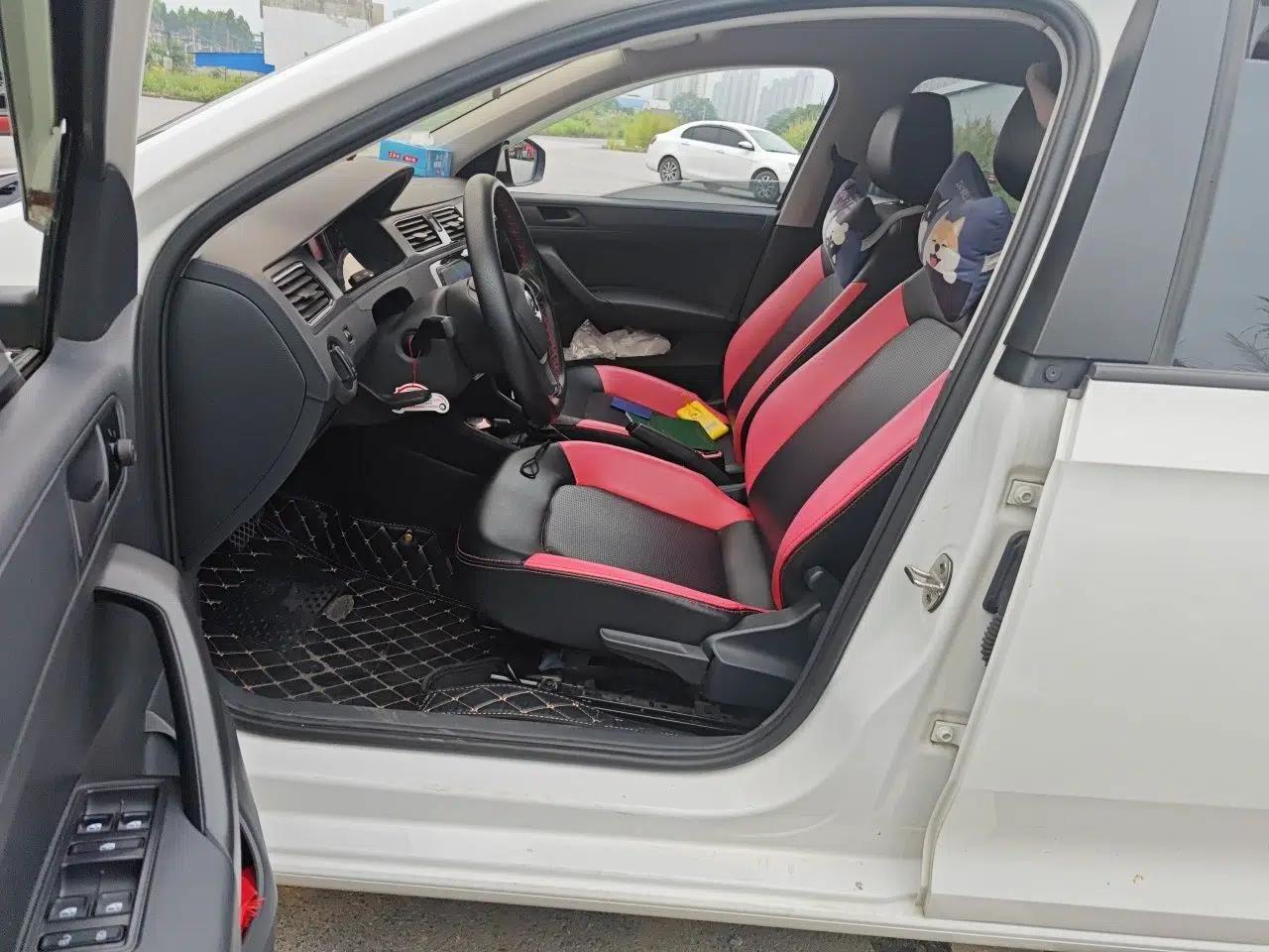 Volkswagen Santana 2021 1.5L Automatic Fashion Edition — миниатюра 17