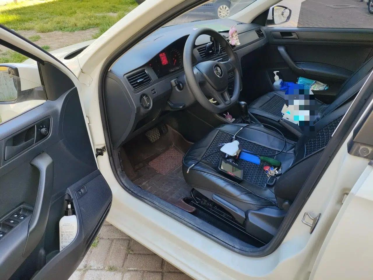 Volkswagen Santana 2019 1.5L Automatic Fashion Edition China VI — миниатюра 17