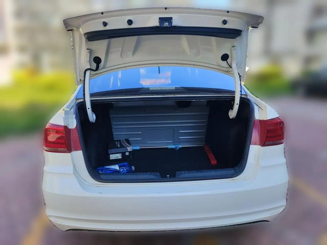 Volkswagen Santana 2019 1.5L Automatic Fashion Edition China VI — миниатюра 20