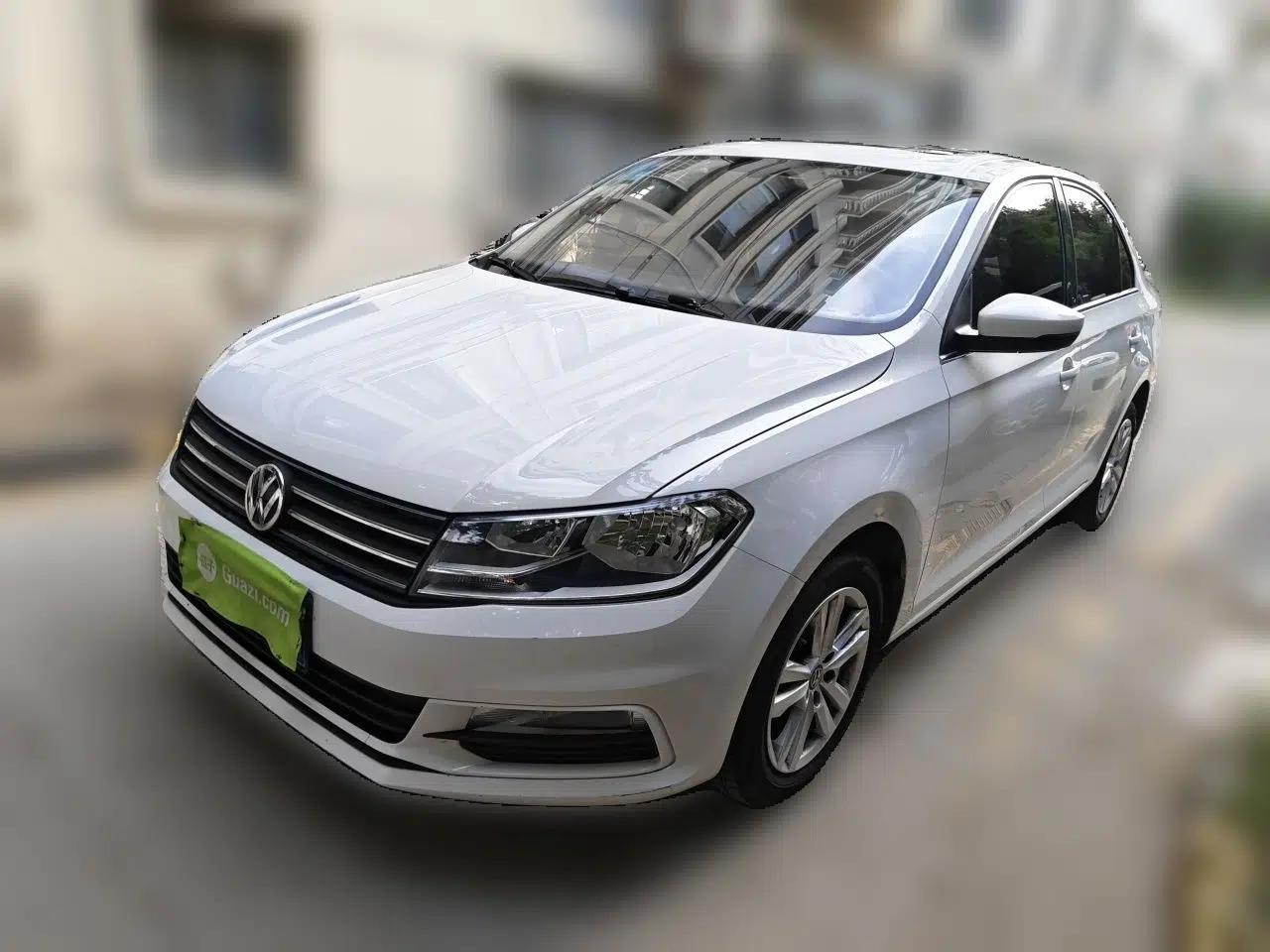 Volkswagen Santana 2016 1.6L Automatic Comfort Edition — миниатюра 1