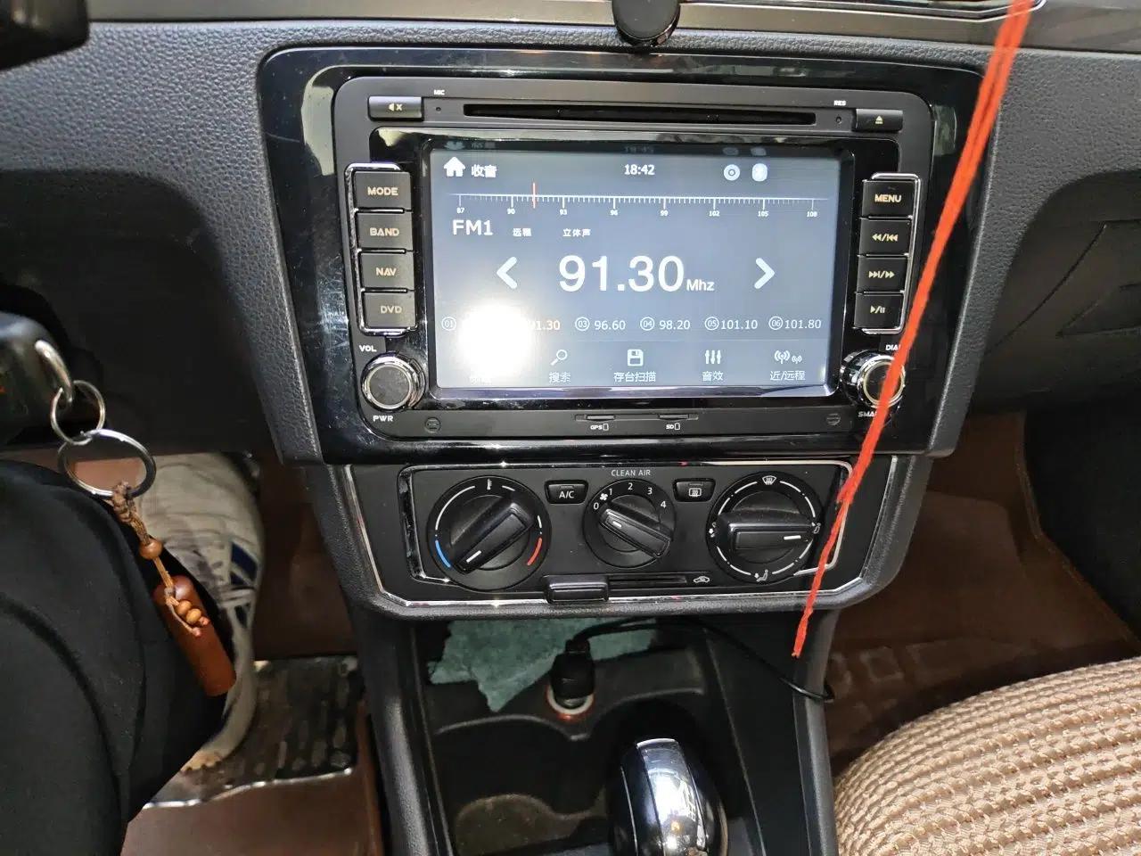 Volkswagen Santana 2016 1.6L Automatic Comfort Edition — миниатюра 14