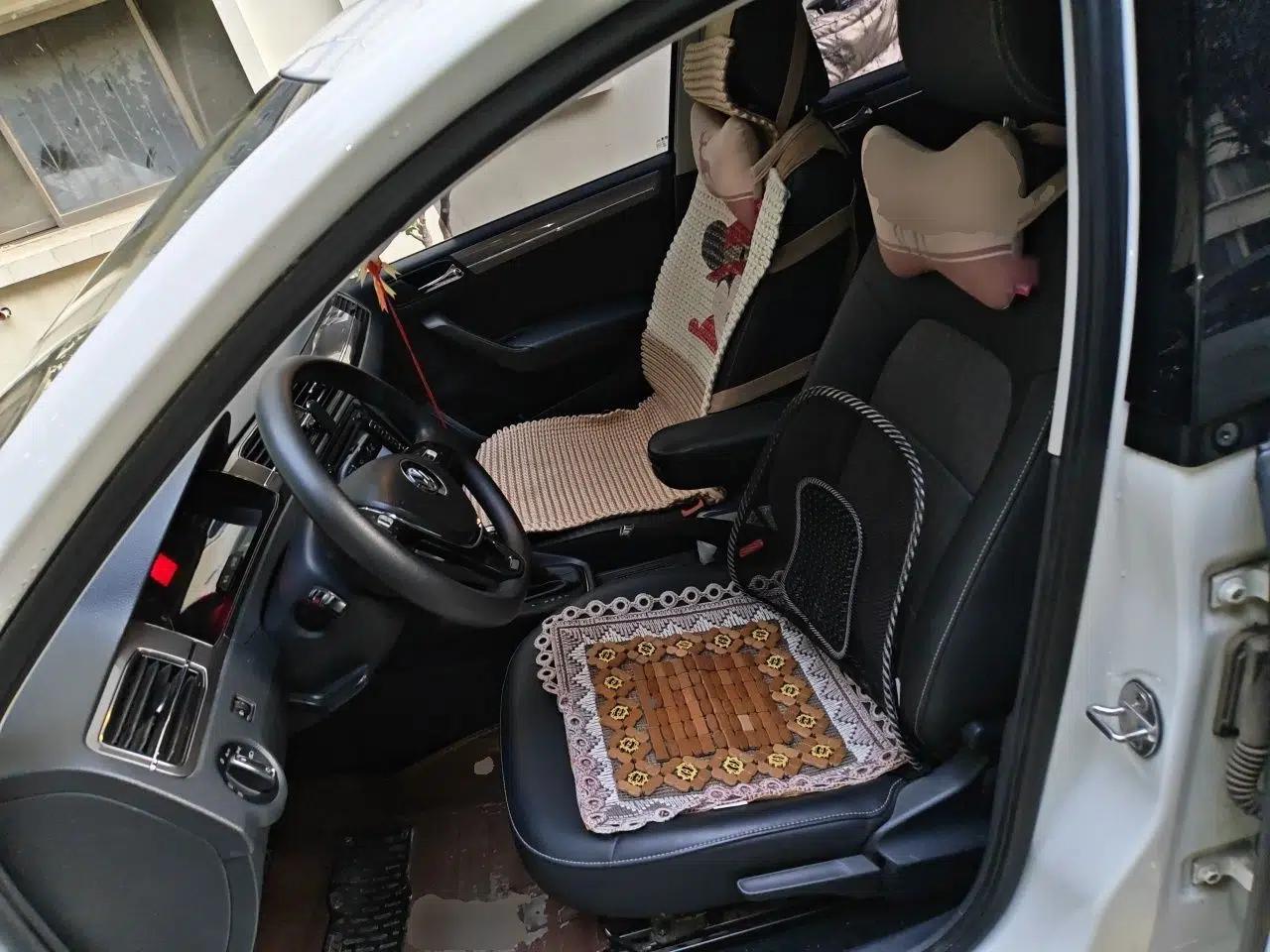 Volkswagen Santana 2016 1.6L Automatic Comfort Edition — миниатюра 16