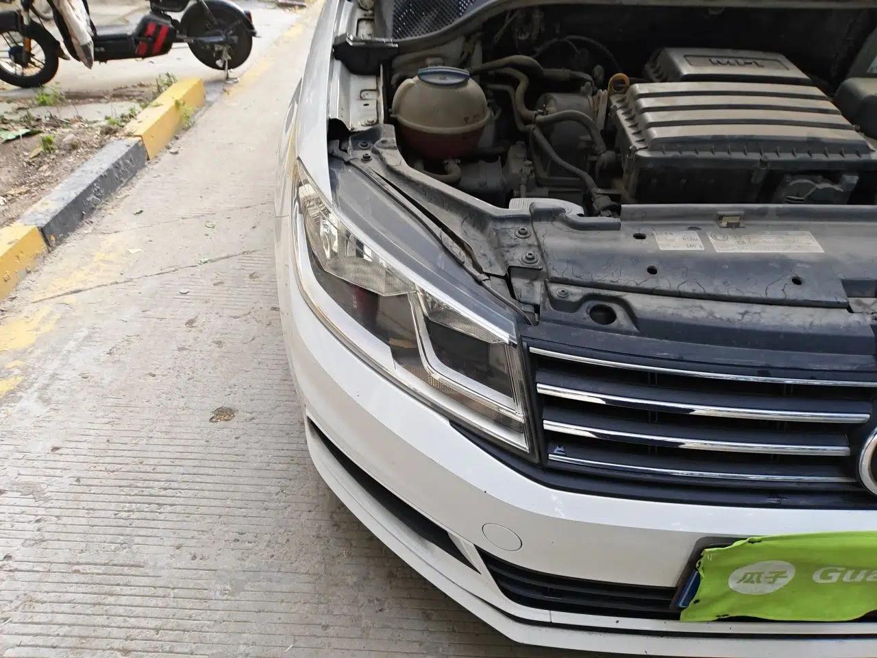 Volkswagen Santana 2016 1.6L Automatic Comfort Edition — миниатюра 7