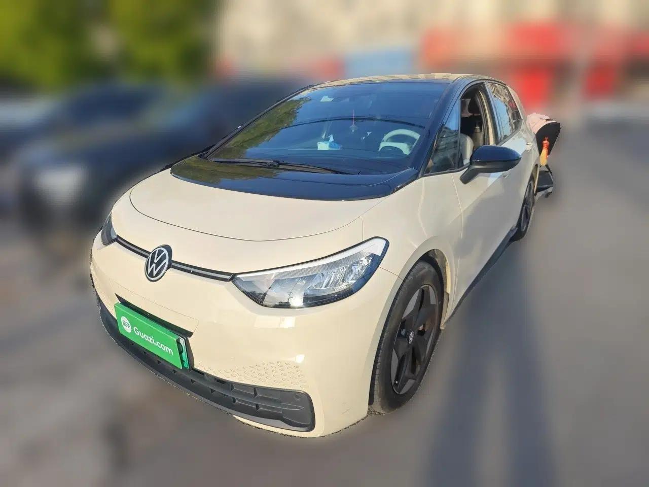 Volkswagen ID.3 2025 Revised Version Smart Edition Outstanding Grade — миниатюра 1