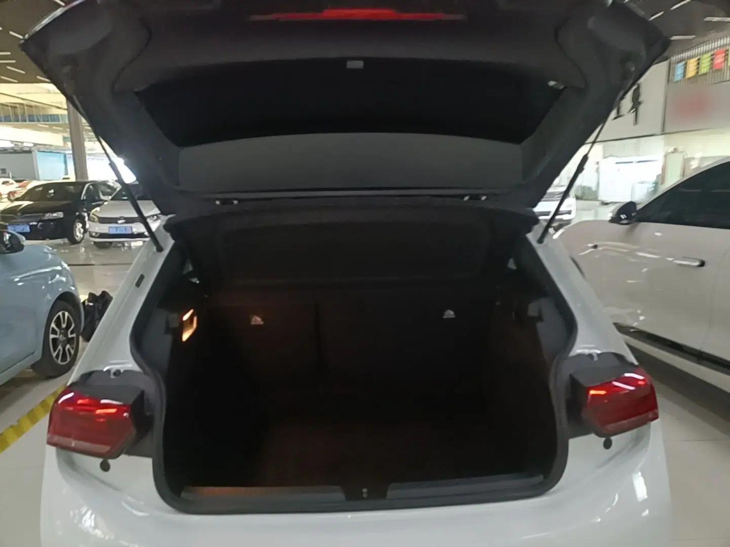 Volkswagen ID.3 2024 Pure & Smart Edition — миниатюра 17