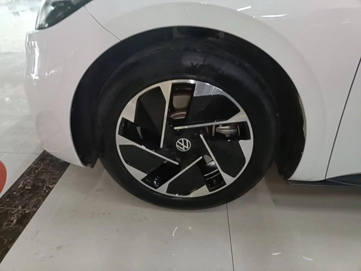 Volkswagen ID.3 2024 Pure & Smart Edition — миниатюра 3
