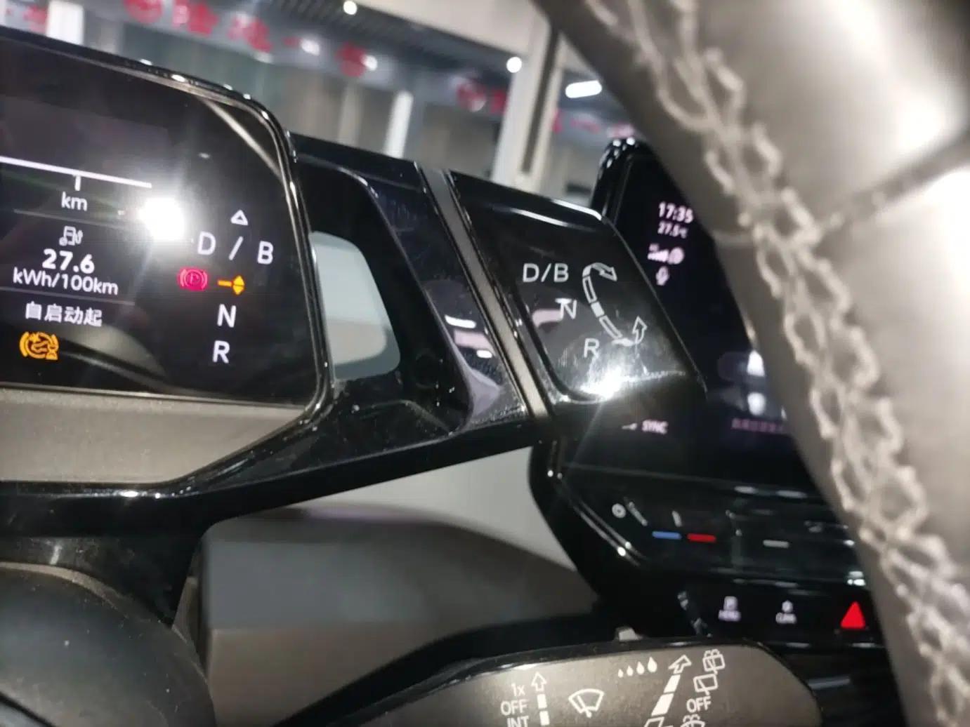 Volkswagen ID.3 2023 Upgraded Model Pure Intelligent Enjoyment Version — миниатюра 17