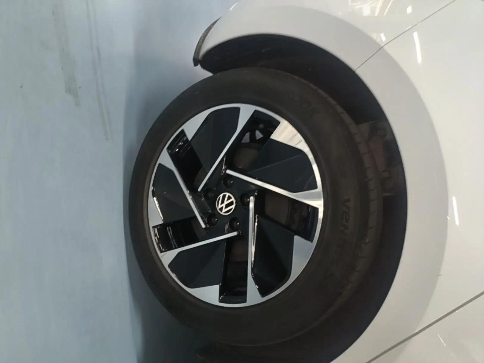 Volkswagen ID.3 2022 Pure Edition — миниатюра 10