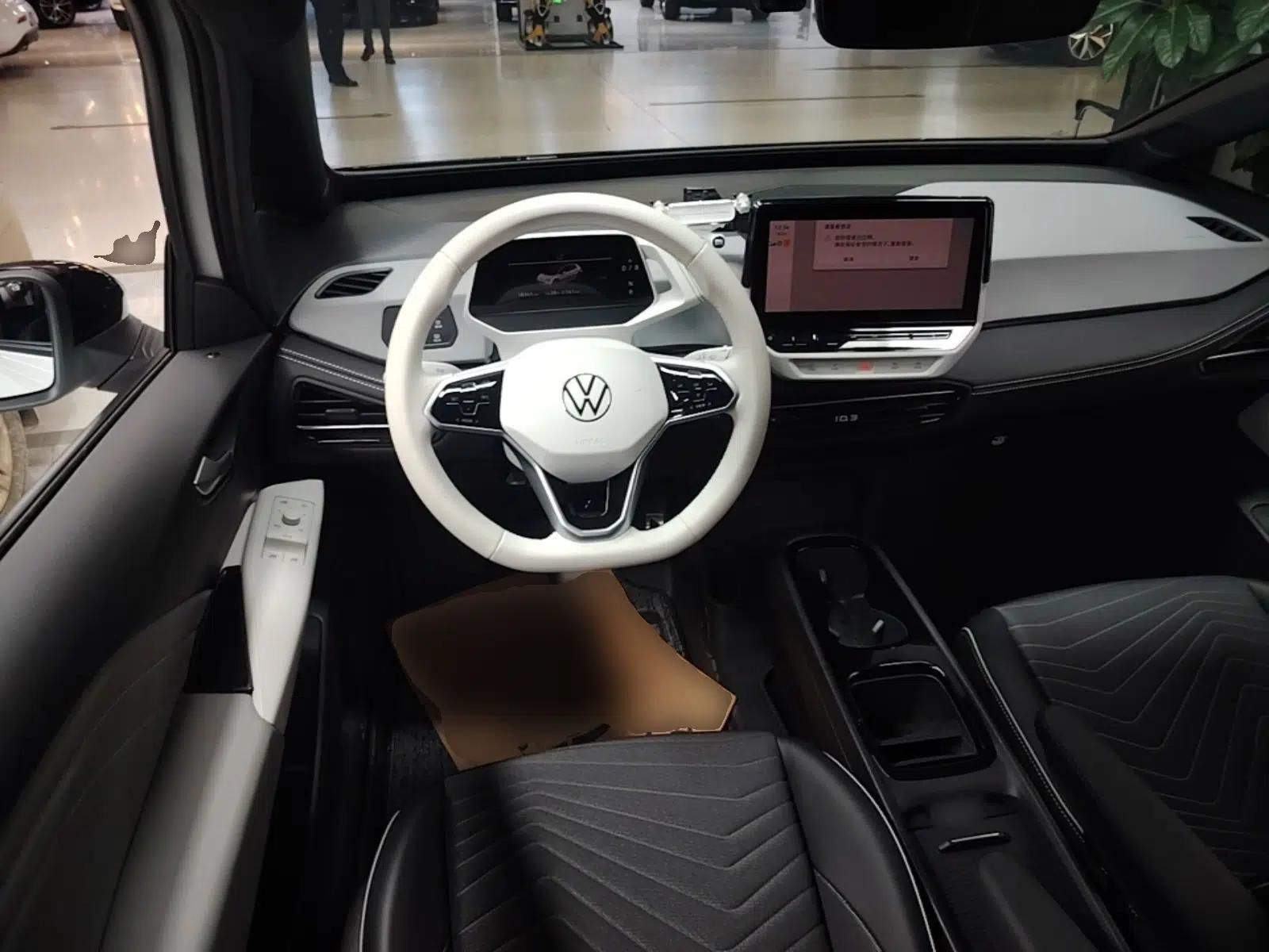 Volkswagen ID.3 2024 Outstanding Edition — миниатюра 14