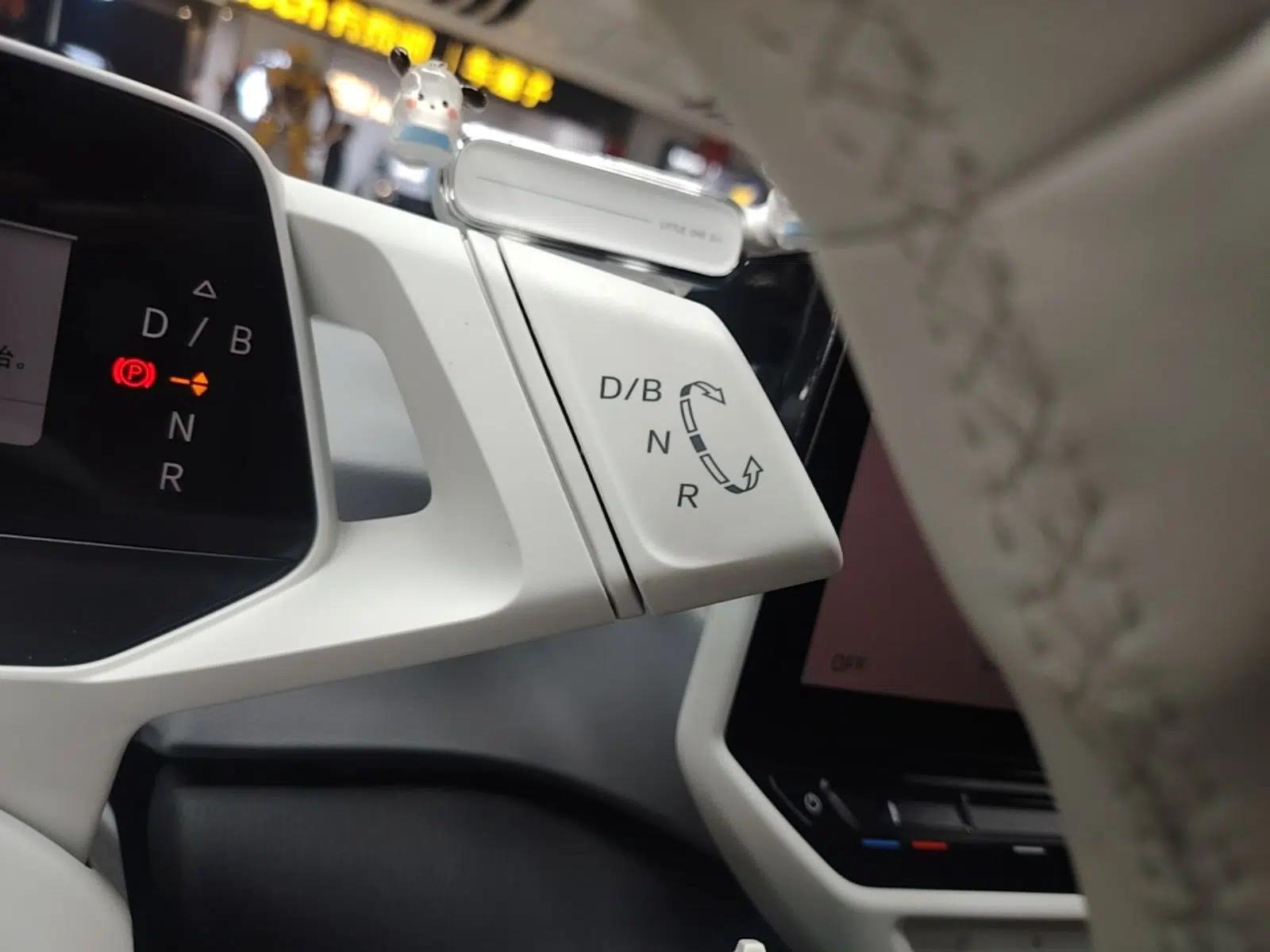 Volkswagen ID.3 2024 Outstanding Edition — миниатюра 17