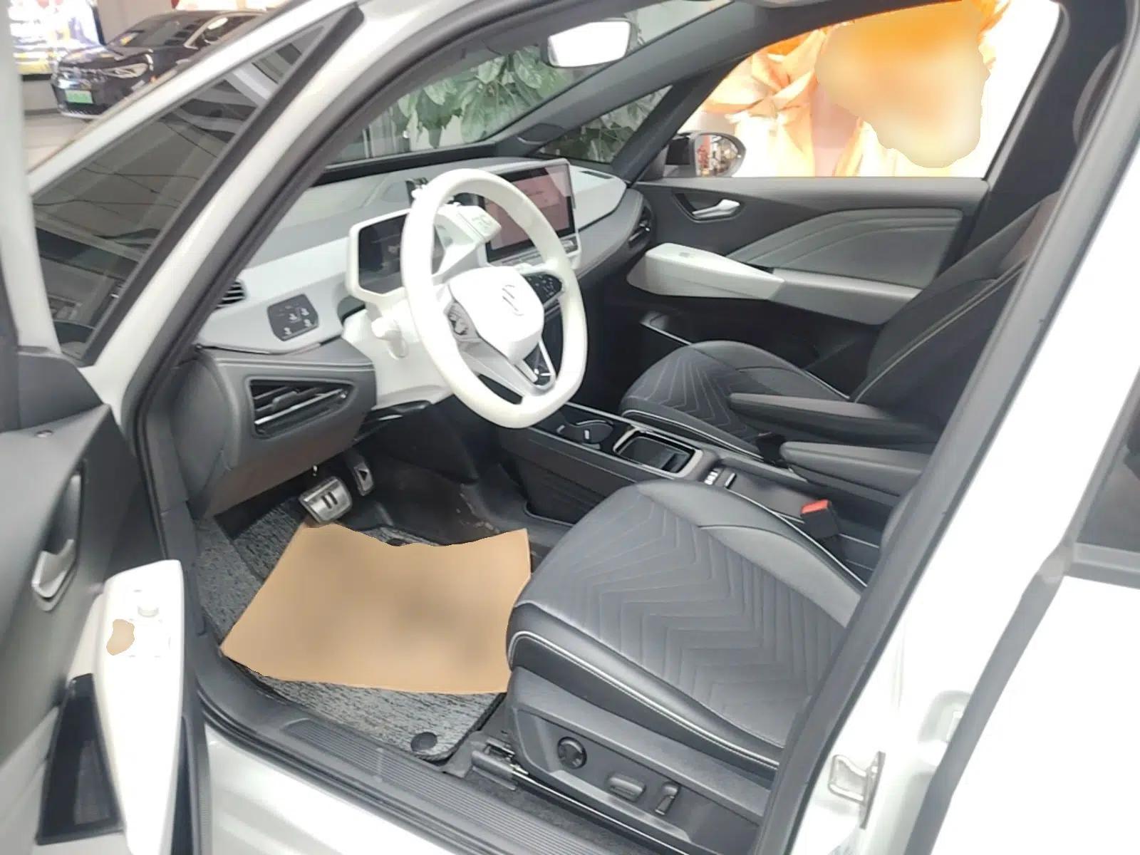 Volkswagen ID.3 2024 Outstanding Edition — миниатюра 18