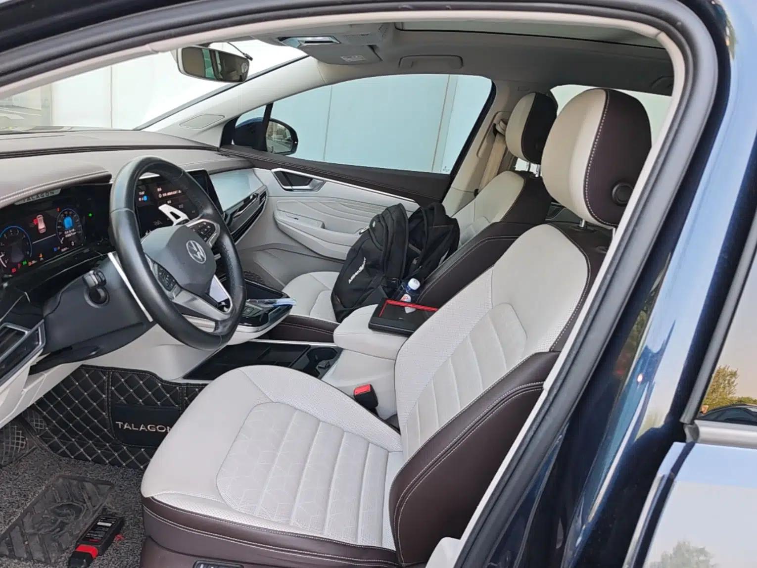 Volkswagen Talagon 2021 380TSI Four-Wheel Drive Luxury Premium Edition Pro — миниатюра 17