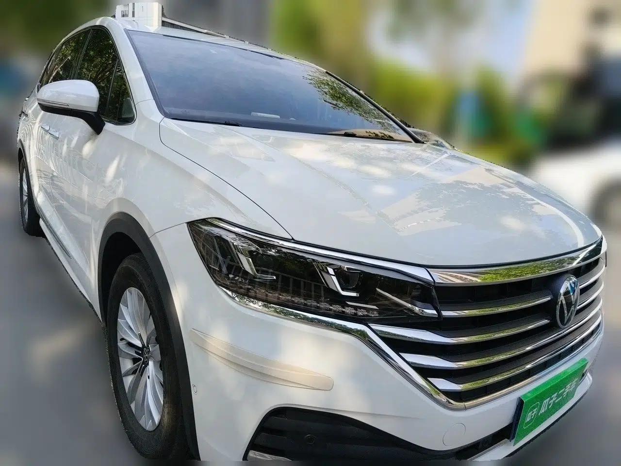 Volkswagen Viloran 2020 330TSI Business Edition — миниатюра 3