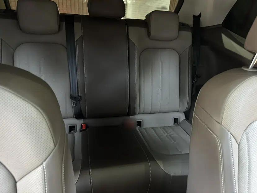 Volkswagen Viloran 2022 380TSI Luxury Edition — миниатюра 23